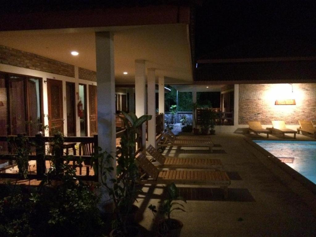Chaya Resort Ao Nang Exterior foto